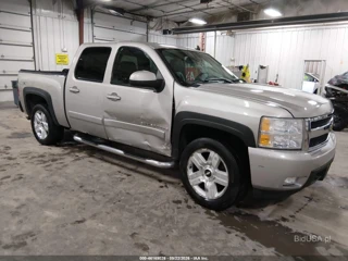 CHEVROLET CHEVROLET SILVERADO 1500 LTZ