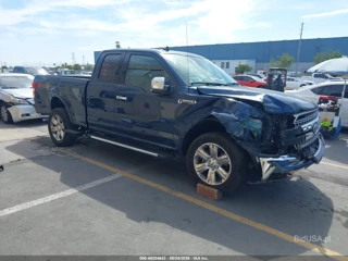 FORD FORD F-150 LARIAT