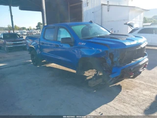 CHEVROLET CHEVROLET SILVERADO 1500 4WD  SHORT BED CUSTOM TRAIL BOSS