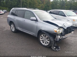TOYOTA TOYOTA HIGHLANDER HYBRID LIMITED