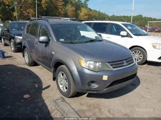 MITSUBISHI MITSUBISHI OUTLANDER ES