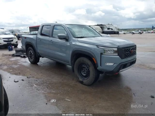 NISSAN NISSAN FRONTIER PRO-4X 4X4