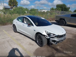 TESLA TESLA MODEL 3 LONG RANGE DUAL MOTOR ALL-WHEEL DRIVE