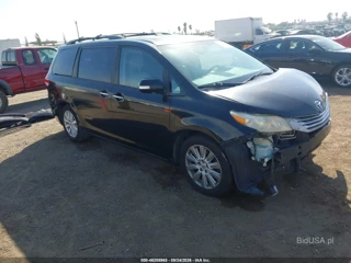 TOYOTA TOYOTA SIENNA LTD