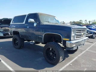 CHEVROLET CHEVROLET BLAZER V10