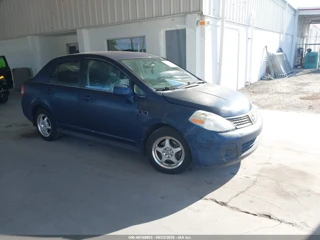 NISSAN NISSAN VERSA 1.8S