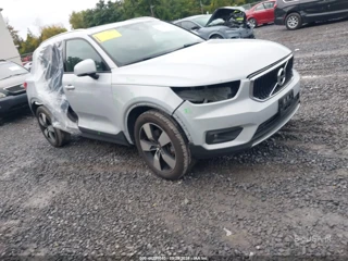 VOLVO VOLVO XC40 T5 MOMENTUM