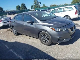 NISSAN NISSAN VERSA SV