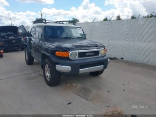 TOYOTA TOYOTA FJ CRUISER