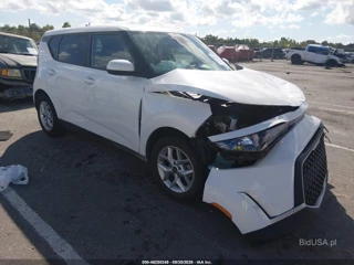KIA KIA SOUL LX