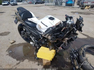 KAWASAKI KAWASAKI EX650 M