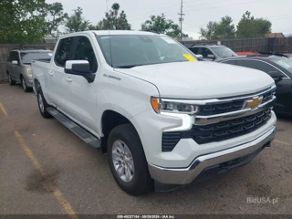 CHEVROLET CHEVROLET SILVERADO 1500 4WD  STANDARD BED LT