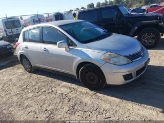 NISSAN NISSAN VERSA 1.8S