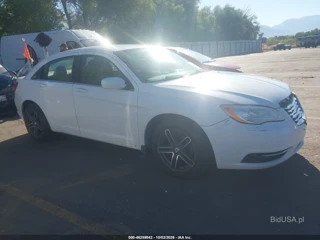CHRYSLER CHRYSLER 200 LX