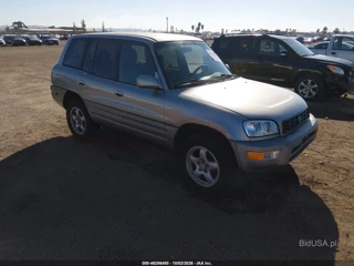 TOYOTA TOYOTA RAV4