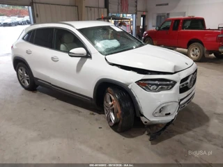 MERCEDES-BENZ MERCEDES-BENZ GLA 250 4MATIC