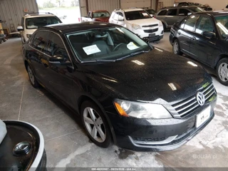 VOLKSWAGEN VOLKSWAGEN PASSAT SE W/SUNROOF   NAV
