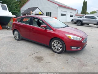 FORD FORD FOCUS TITANIUM
