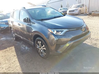TOYOTA TOYOTA RAV4 LE