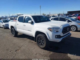 TOYOTA TOYOTA TACOMA SR5