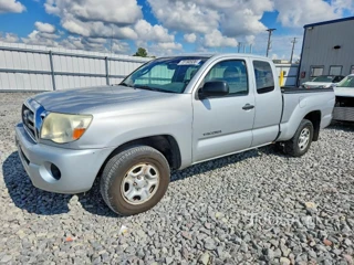 TOYOTA TACOMA BASE