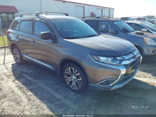 MITSUBISHI MITSUBISHI OUTLANDER ES