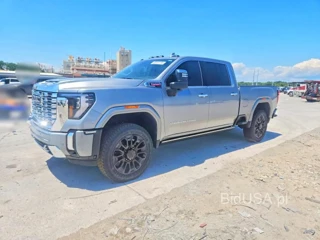 GMC SIERRA K2500 DENALI
