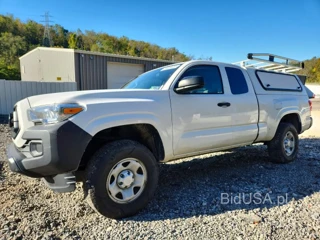TOYOTA TACOMA SR