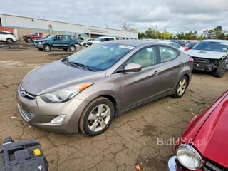 HYUNDAI ELANTRA GLS