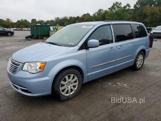 CHRYSLER TOWN & COUNTRY TOURING