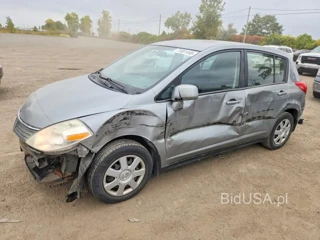 NISSAN VERSA S