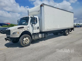 FREIGHTLINER M2 106 HEAVY DUTY