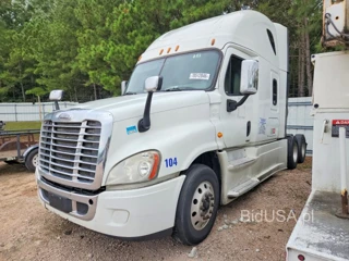 FREIGHTLINER CASCADIA 125