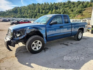 DODGE DAKOTA SLT