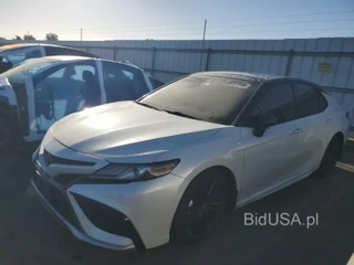 TOYOTA CAMRY XSE V6