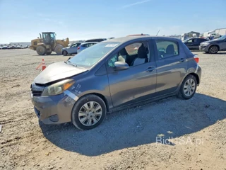 TOYOTA YARIS 5-DOOR LE