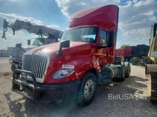 INTERNATIONAL LT625