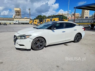 NISSAN MAXIMA PLATINUM