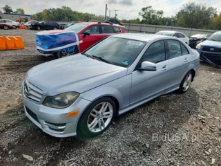MERCEDES-BENZ C 300 4MATIC