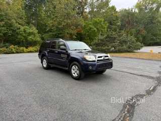 TOYOTA 4RUNNER SR5