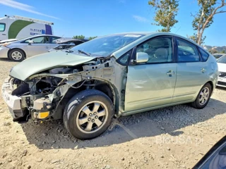 TOYOTA PRIUS BASE