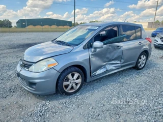NISSAN VERSA 1.8 S