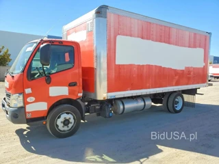 HINO 195