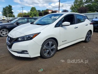 NISSAN LEAF SV