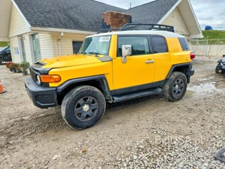 TOYOTA FJ CRUISER BASE