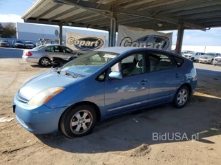 TOYOTA PRIUS BASE