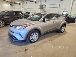 TOYOTA C-HR LE