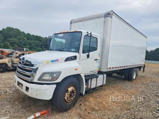 HINO 258/268