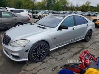 MERCEDES-BENZ S 63 AMG