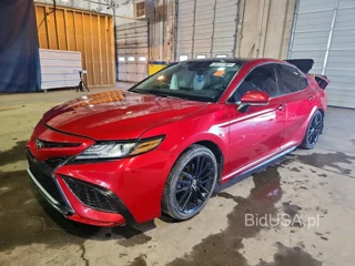 TOYOTA CAMRY XSE